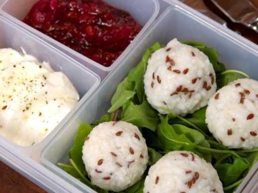 Ryov guky s mozzarelou a domcim chutney